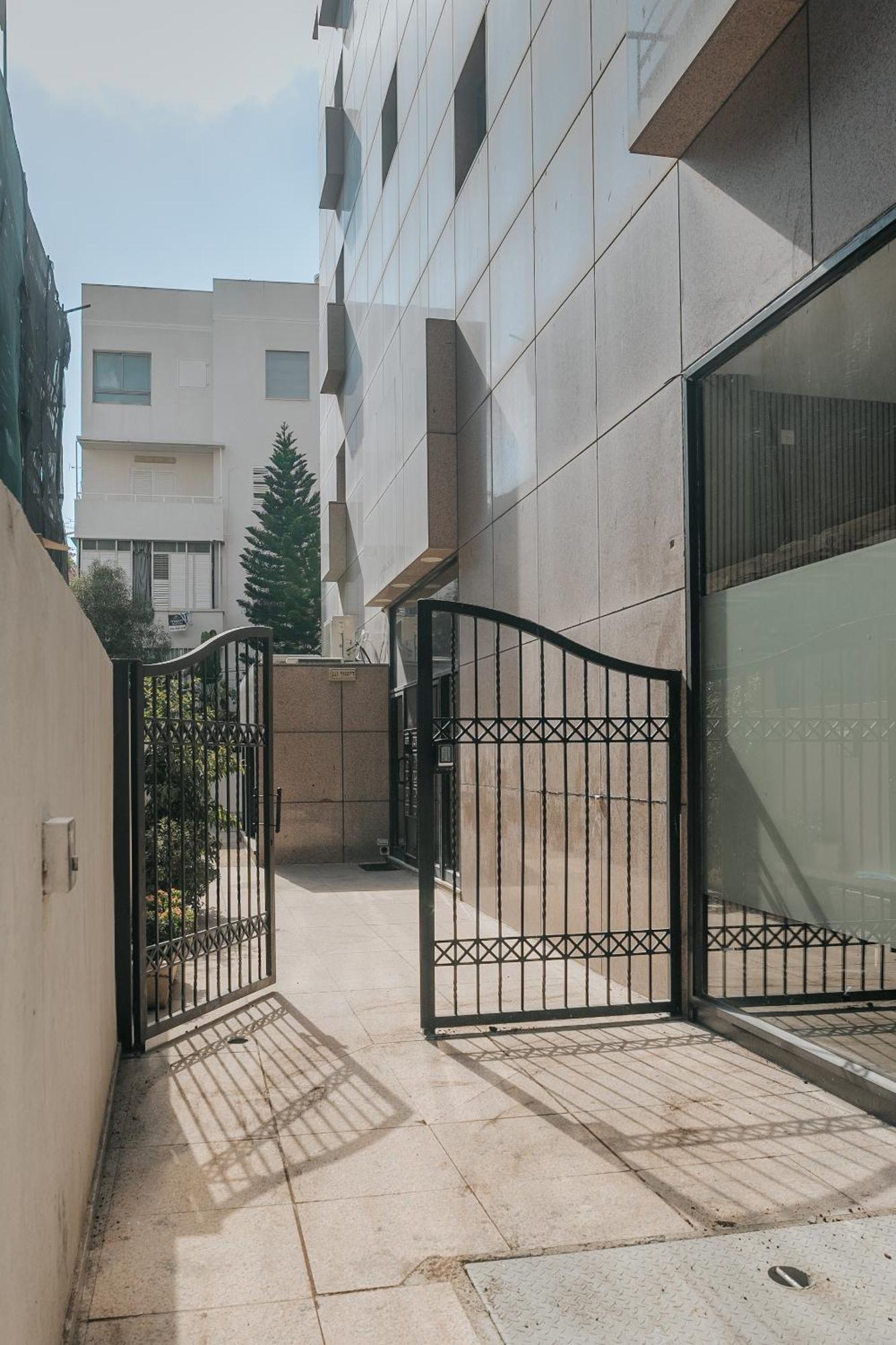 Meir Dizengoff Residence With Shelter Tel Aviv Exterior photo